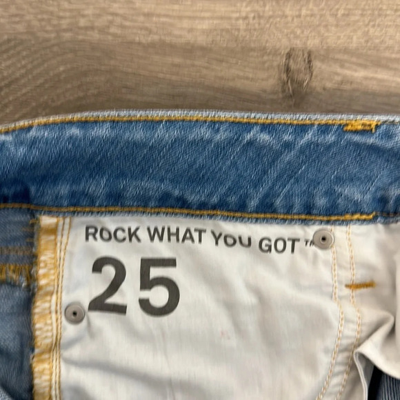 YUMMIE by Heather Thompson slim boyfriend size 25 worn once - Picture 8 of 12